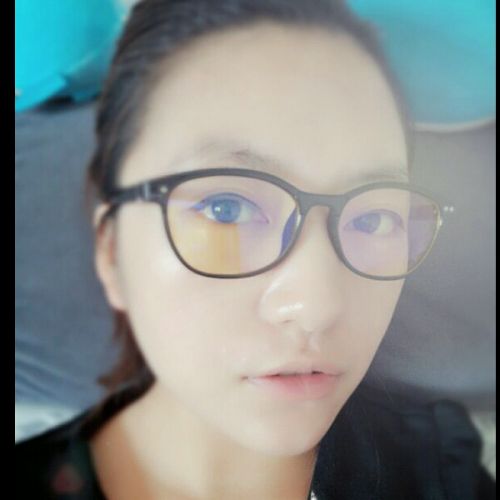 你是一个只会*但不会聊天的微商菜鸟吗？ - 小猪导航 - 社交电商行业全国微信群二维码导航平台大全