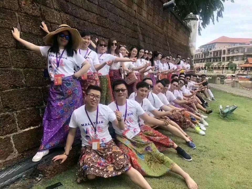 个人中心|话题 - 小猪导航 - 社交电商行业全国微信群二维码导航平台大全
